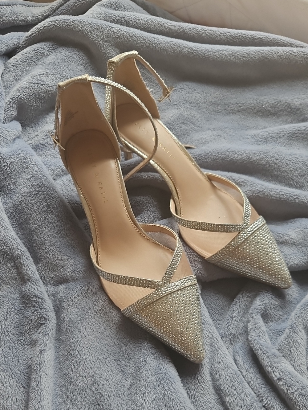 Kelly & Katie Women's Metallic Pointed-Toe Ankle Strap Heels
